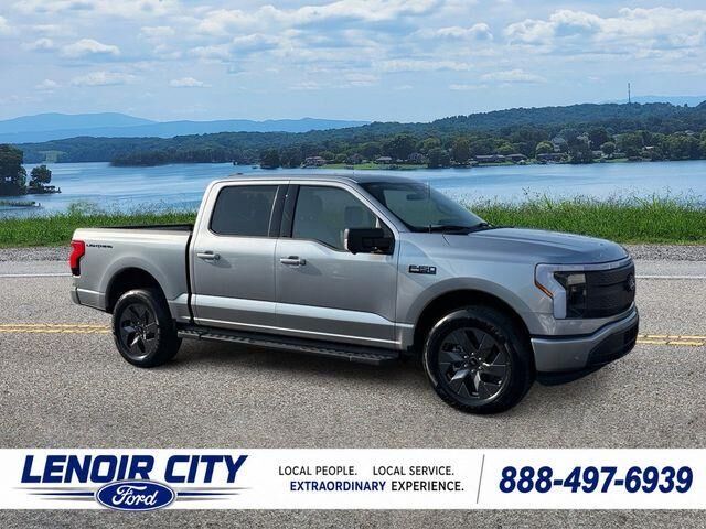 2025 Ford F-150 Lightning Flash — photo 1 of 13