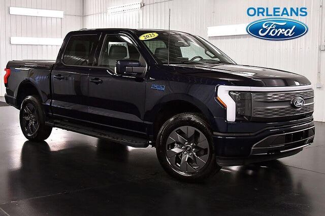 2025 Ford F-150 Lightning Lariat