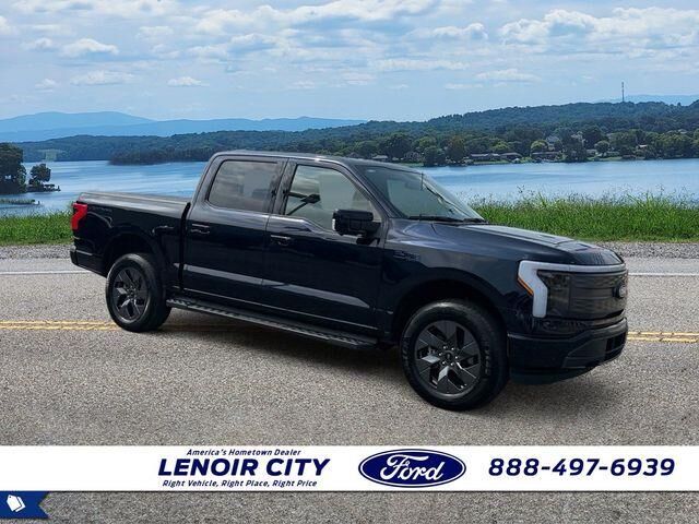 2025 Ford F-150 Lightning Lariat