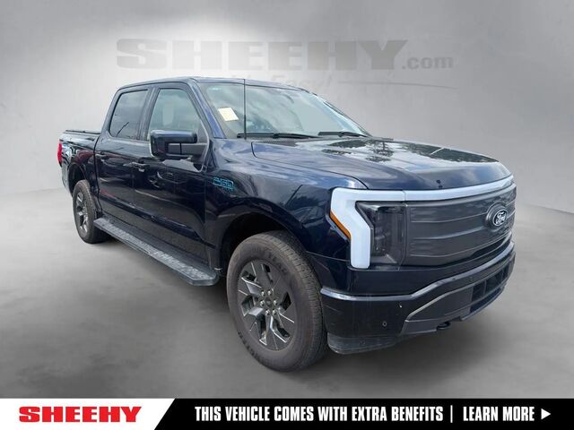 2025 Ford F-150 Lightning Lariat