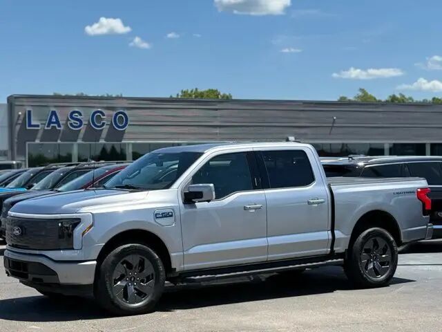2025 Ford F-150 Lightning Lariat