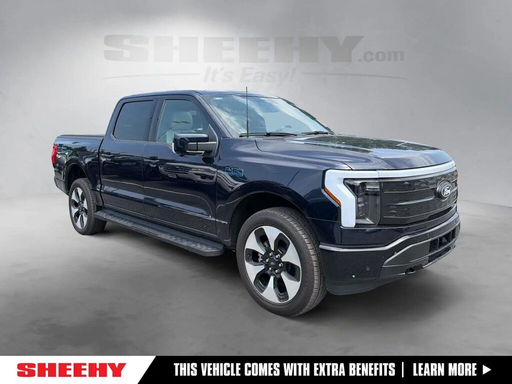 2024 Ford F-150 Lightning Platinum — photo 1 of 25