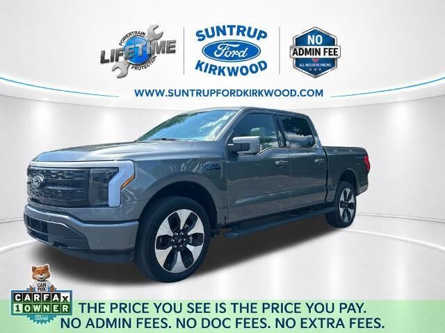 2025 Ford F-150 Lightning Platinum