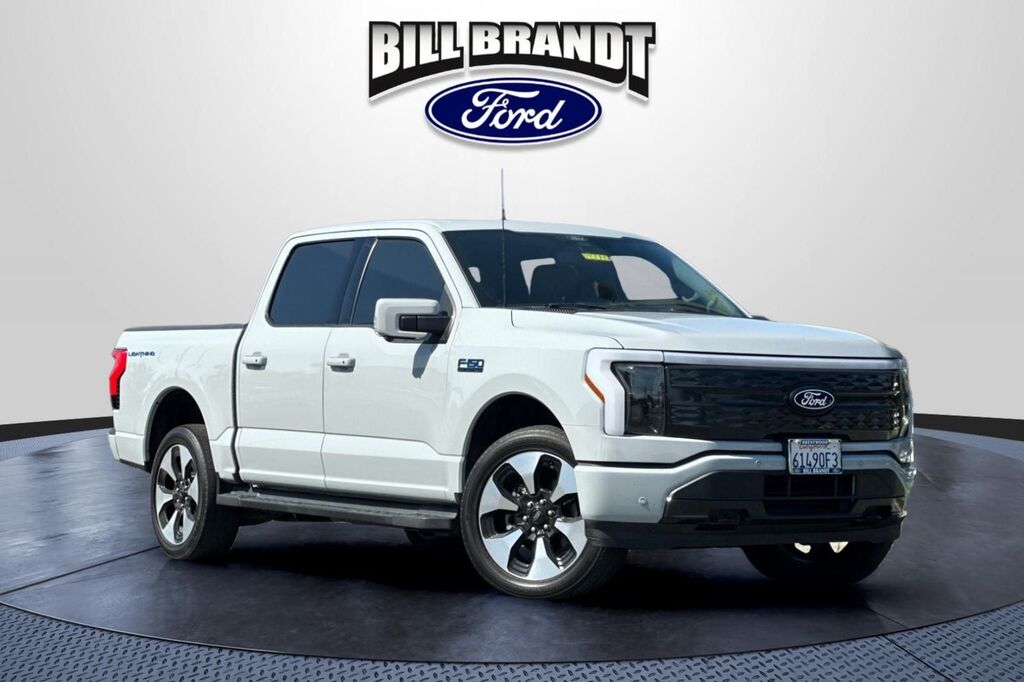2024 Ford F-150 Lightning Platinum — photo 1 of 13