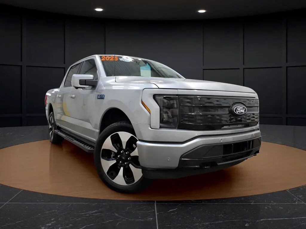 2025 Ford F-150 Lightning Platinum — photo 1 of 13