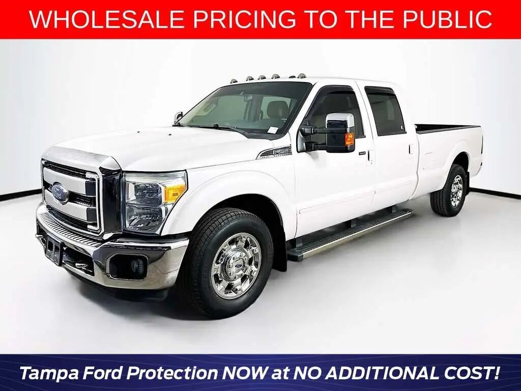 2014 Ford F-250 Super Duty Lariat — photo 1 of 13