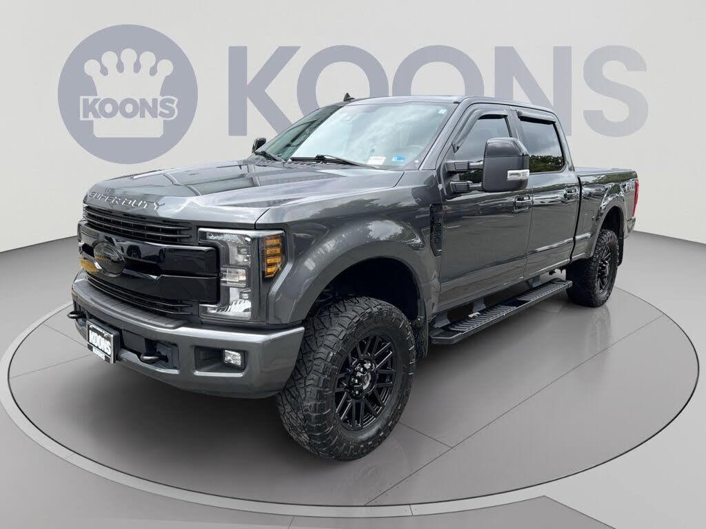 2019 Ford F-250 Super Duty Lariat — photo 1 of 1