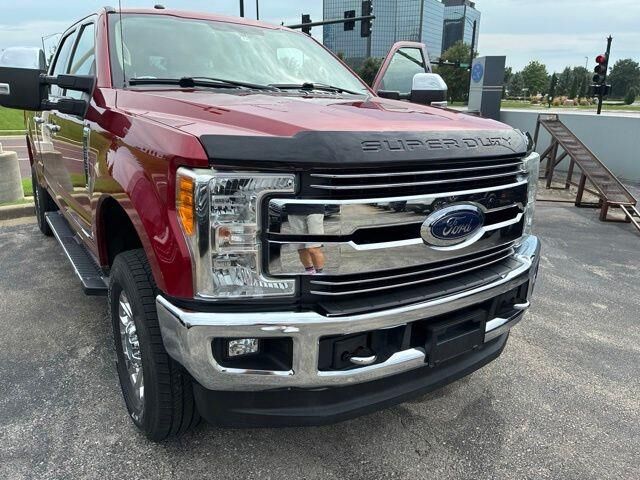2017 Ford F-250 Super Duty Lariat