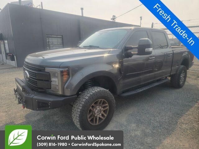 2017 Ford F-250 Super Duty Lariat