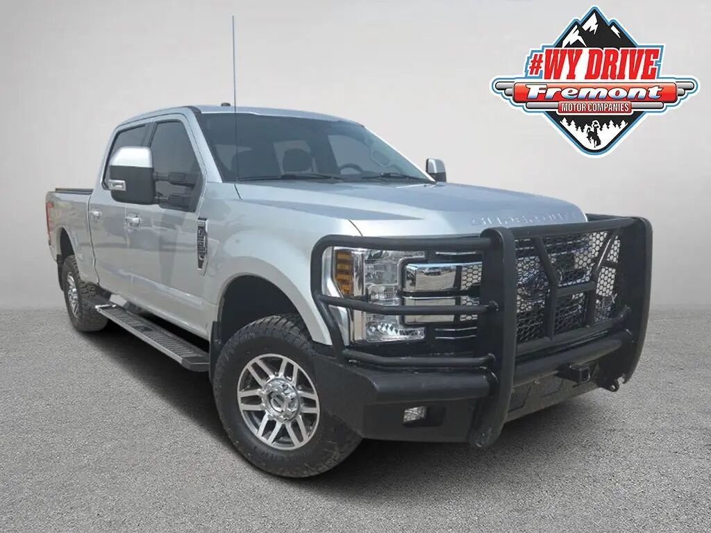 2018 Ford F-250 Super Duty Lariat — photo 1 of 13