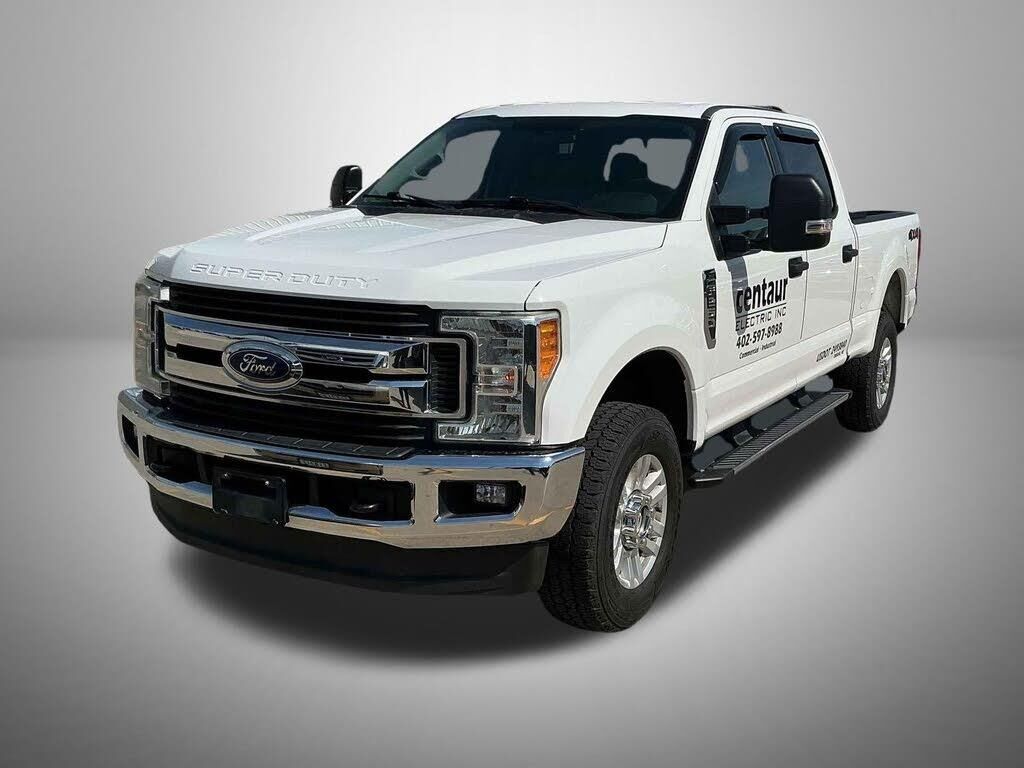 2017 Ford F-250 Super Duty XLT — photo 1 of 1
