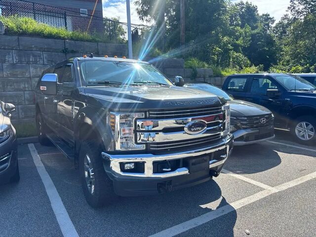 2019 Ford F-250 Super Duty Lariat