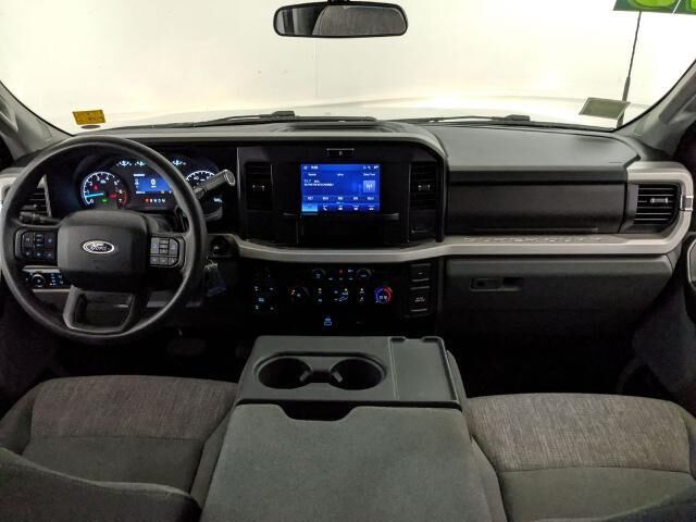 2025 Ford F-250 Super Duty XLT