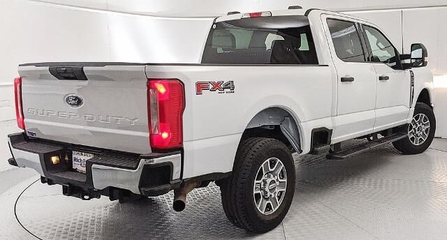 2025 Ford F-250 Super Duty XLT — photo 1 of 11