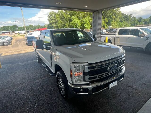 2025 Ford F-250 Super Duty XLT