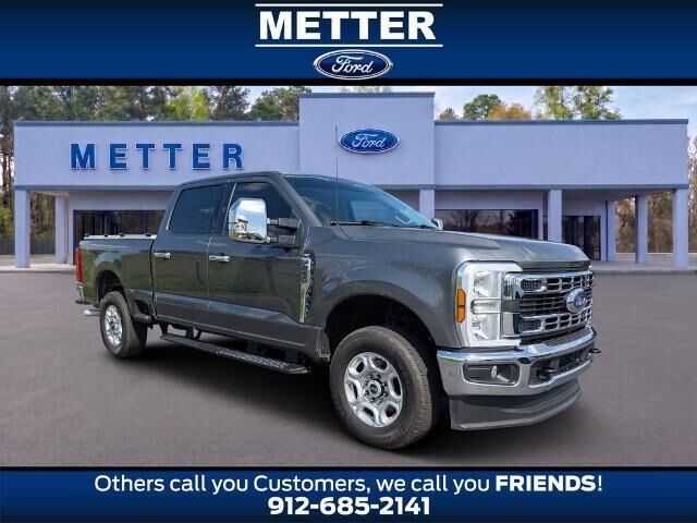 2025 Ford F-250 Super Duty XLT — photo 1 of 13