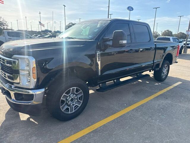 2025 Ford F-250 Super Duty XLT