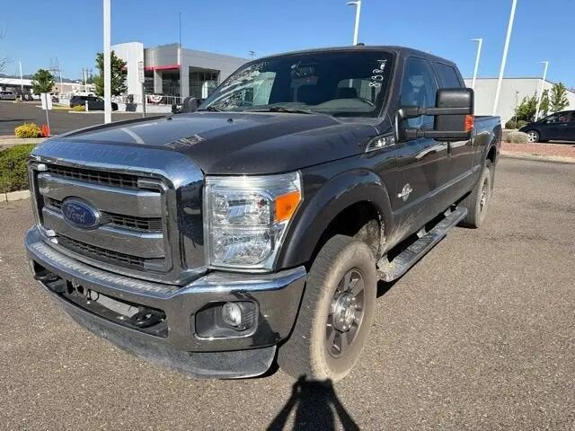 2015 Ford F-250 Super Duty Lariat — photo 1 of 13