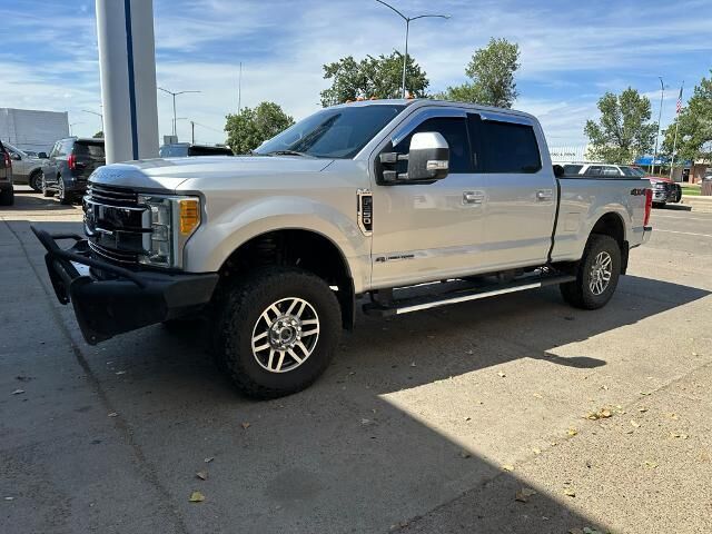 2017 Ford F-250 Super Duty Lariat