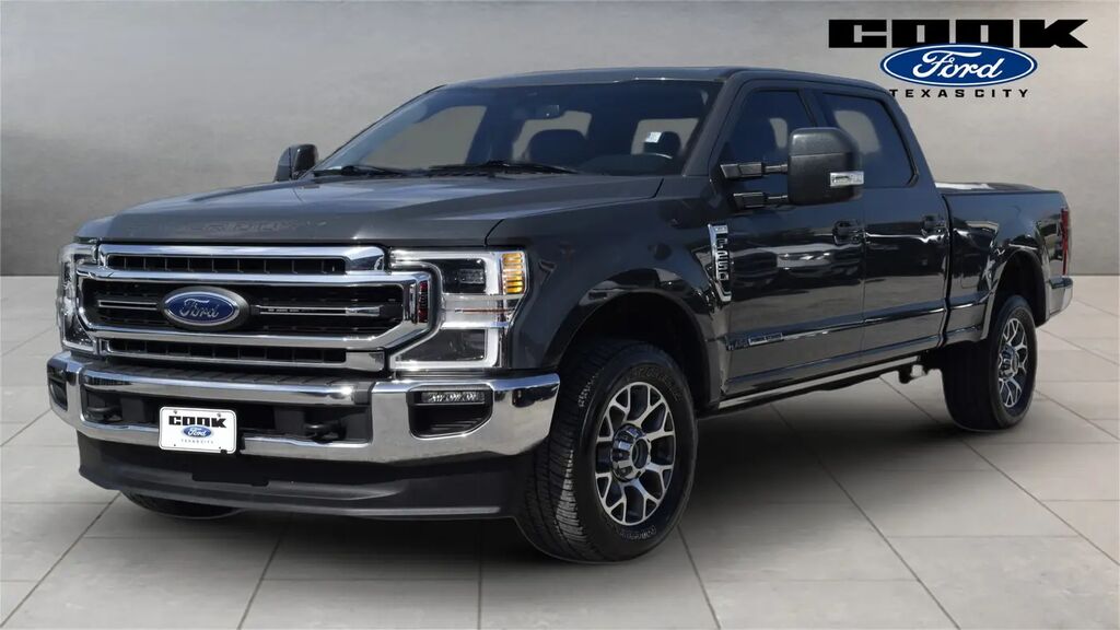 2021 Ford F-250 Super Duty Lariat — photo 1 of 13