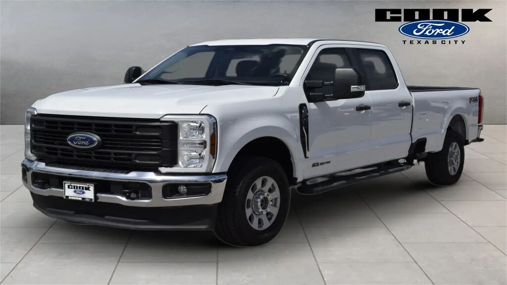 2024 Ford F-250 Super Duty XL — photo 1 of 13