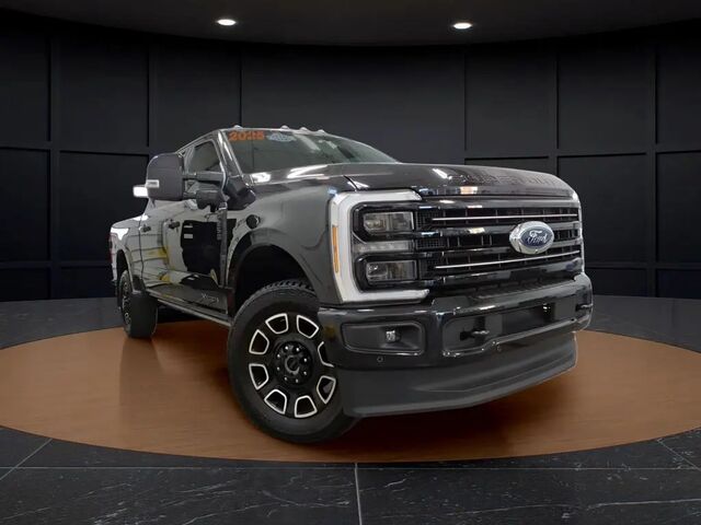 2025 Ford F-250 Super Duty Platinum