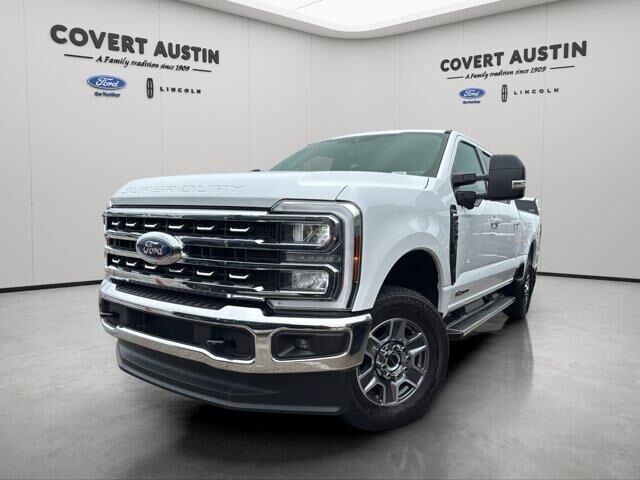 2026 Ford F-250 Super Duty Lariat — photo 1 of 13