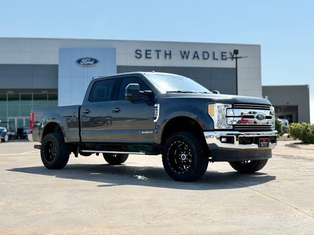 2017 Ford F-250 Super Duty Lariat