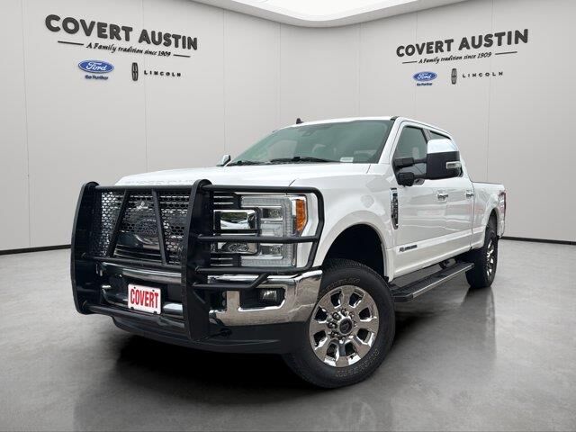 2019 Ford F-250 Super Duty Lariat — photo 1 of 13
