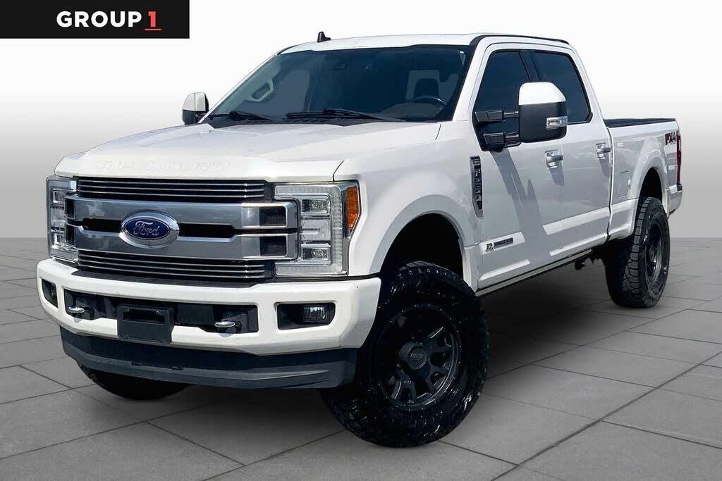 2019 Ford F-250 Super Duty Limited — photo 1 of 1