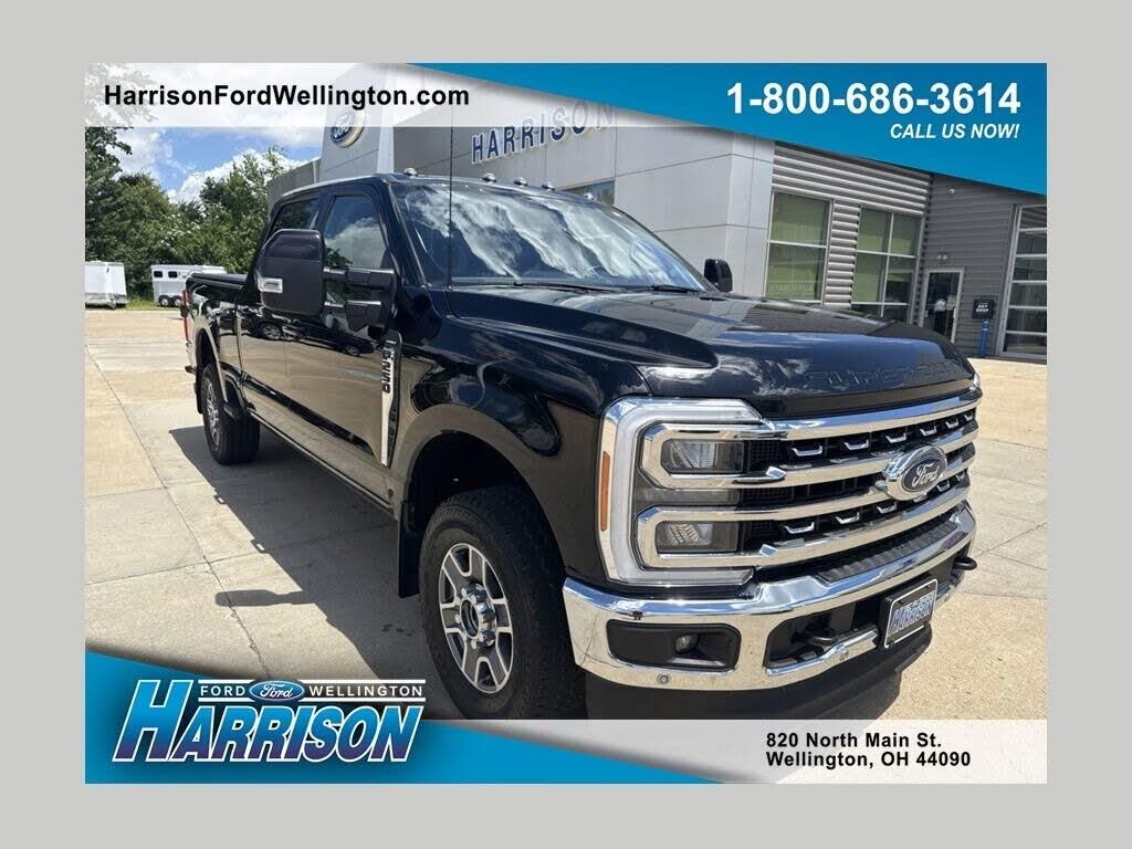 2023 Ford F-250 Super Duty Lariat — photo 1 of 1