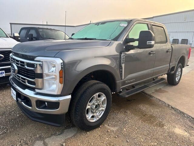 2025 Ford F-250 Super Duty XLT