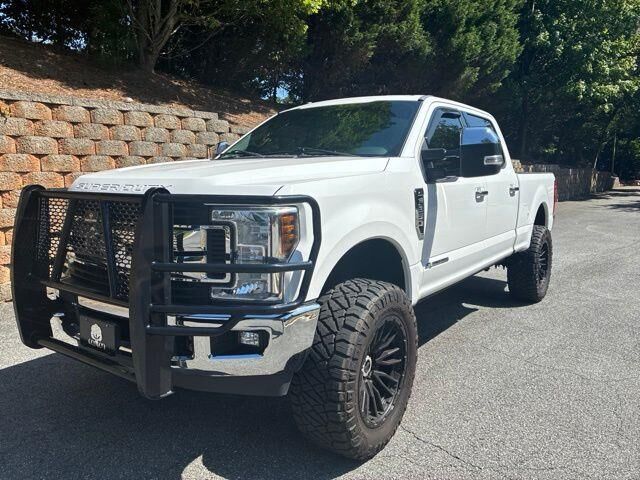 2019 Ford F-250 Super Duty XLT — photo 1 of 13