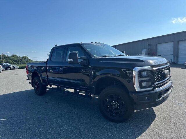 2025 Ford F-250 Super Duty Lariat