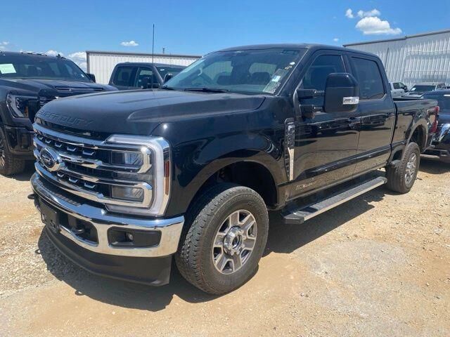 2025 Ford F-250 Super Duty Lariat