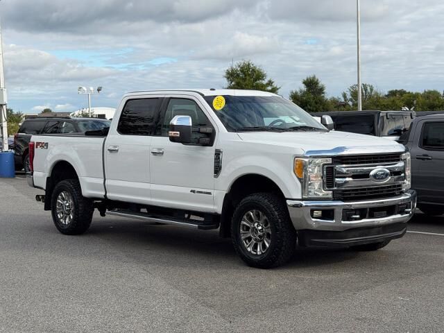 2017 Ford F-250 Super Duty XLT