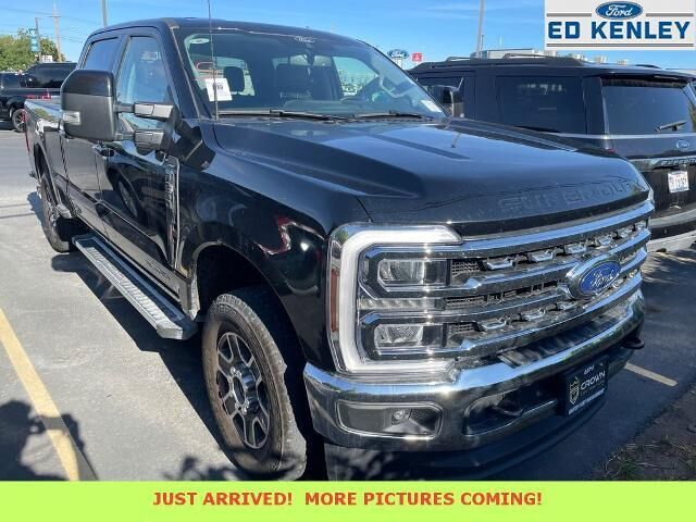 2025 Ford F-250 Super Duty Lariat