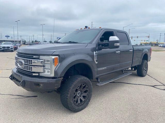 2017 Ford F-250 Super Duty Platinum