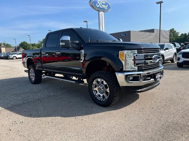 2017 Ford F-250 Super Duty Lariat