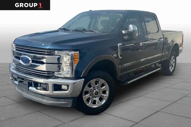 2017 Ford F-250 Super Duty Lariat
