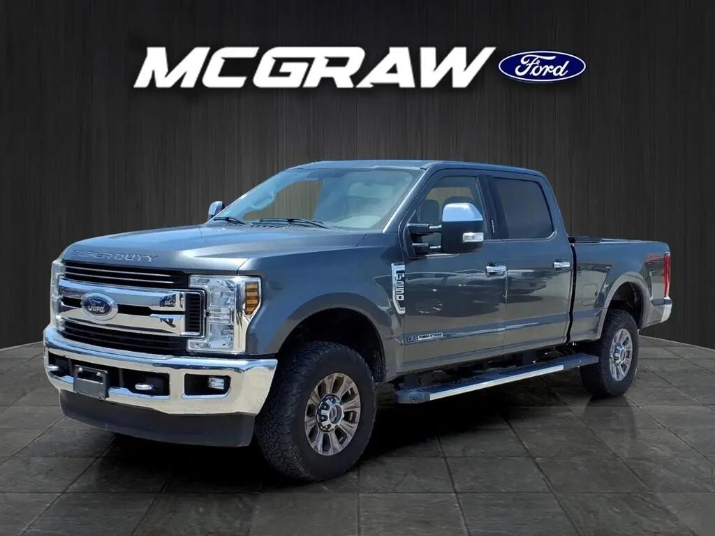 2019 Ford F-250 Super Duty XLT — photo 1 of 13