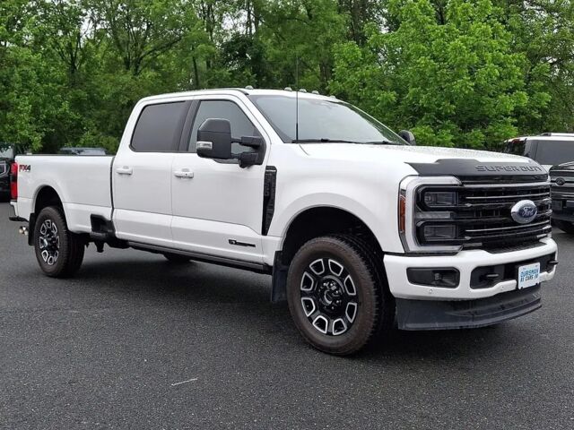 2025 Ford F-250 Super Duty Platinum