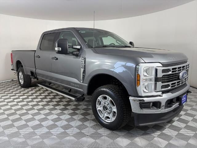 2025 Ford F-250 Super Duty XLT