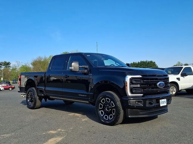 2025 Ford F-250 Super Duty Platinum