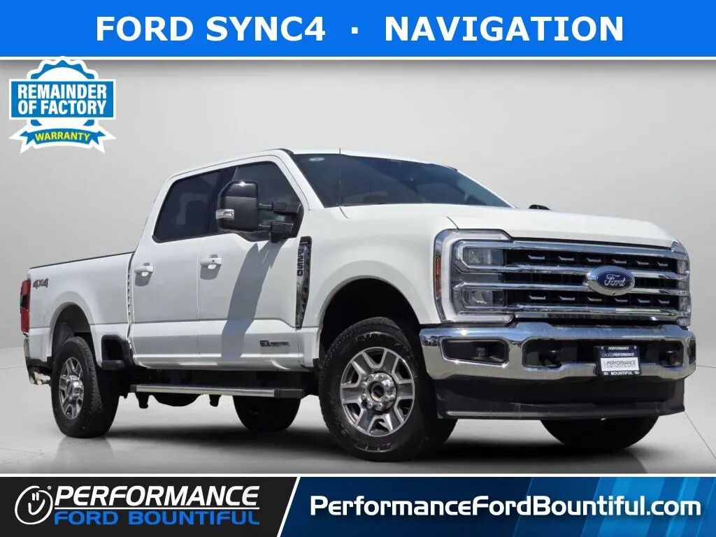 2025 Ford F-250 Super Duty Lariat — photo 1 of 12