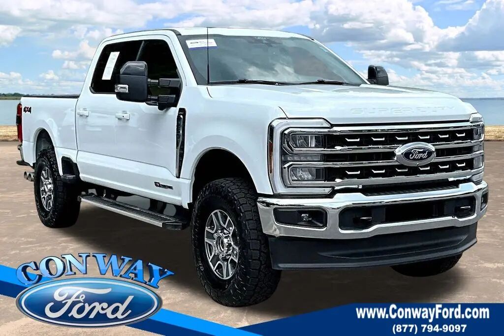 2026 Ford F-250 Super Duty Lariat — photo 1 of 12