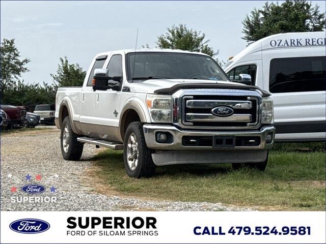 2011 Ford F-250 Super Duty Lariat — photo 1 of 8