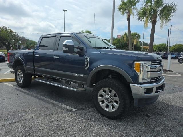 2017 Ford F-250 Super Duty Lariat