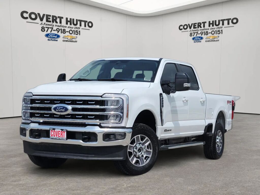 2024 Ford F-250 Super Duty Lariat — photo 1 of 13