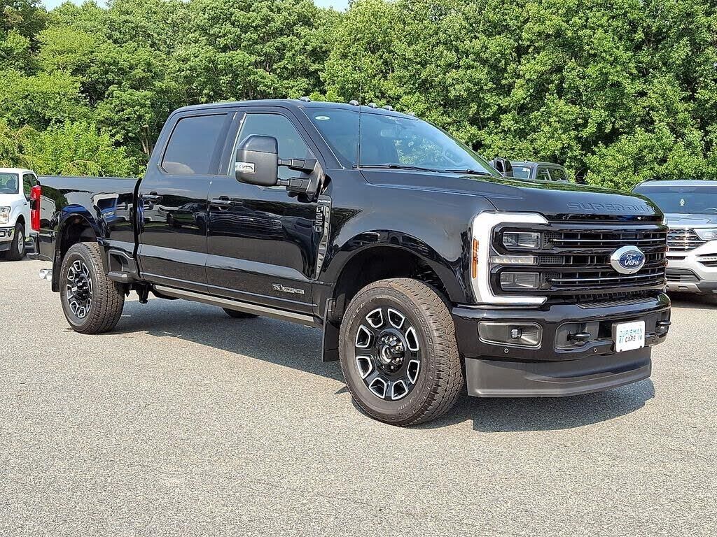 2026 Ford F-250 Super Duty Platinum — photo 1 of 27